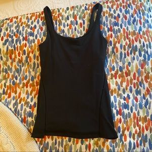 Lululemon top